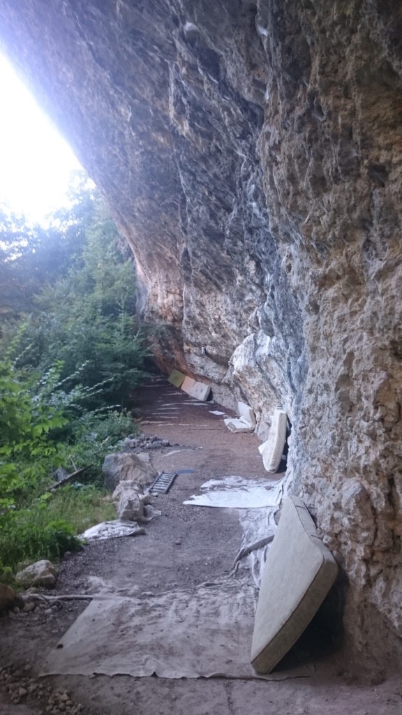 Saint George Overhang climbing