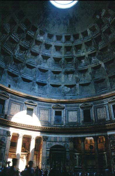 990808PantheonInterior.jpg (51596 bytes)