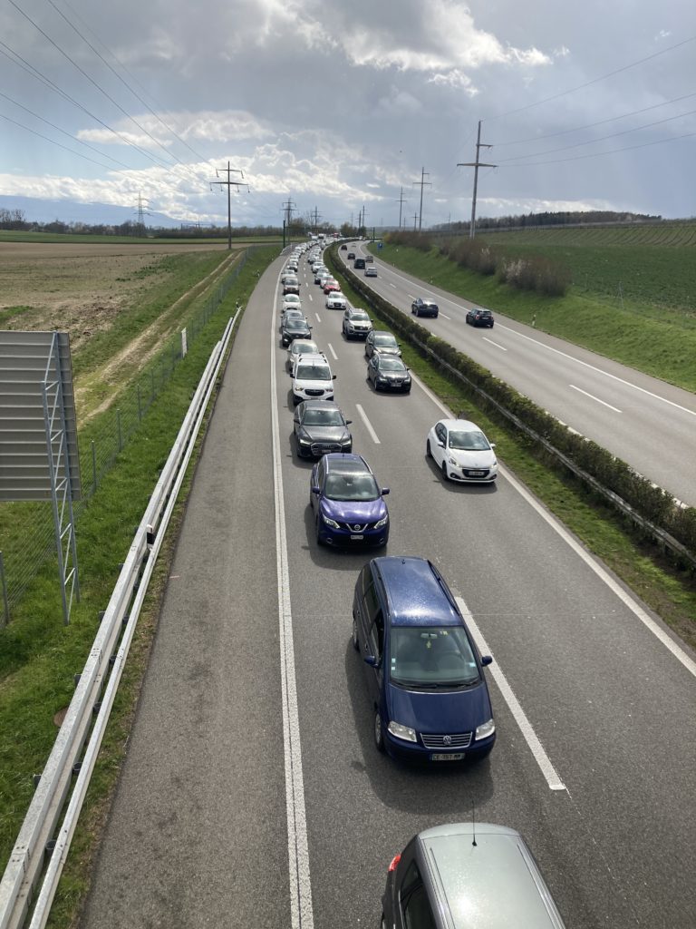 Cars coming from Geneva on Easter Friday