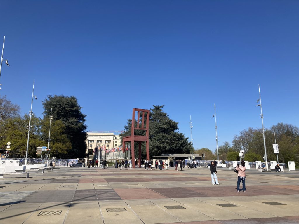 View of the Broken Chair and the Palais des Nations